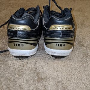 New balance baseball cleats
